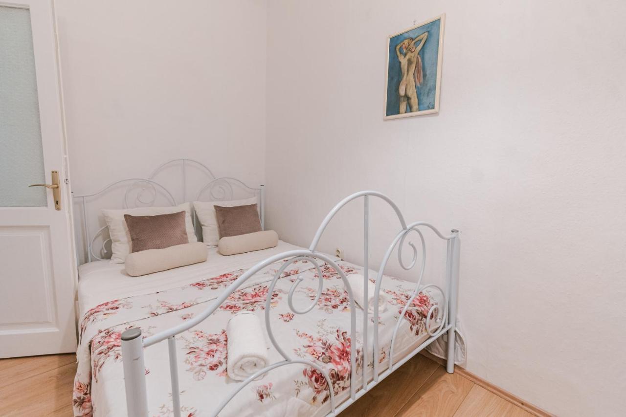Arya Apartment Šibenik Eksteriør bilde