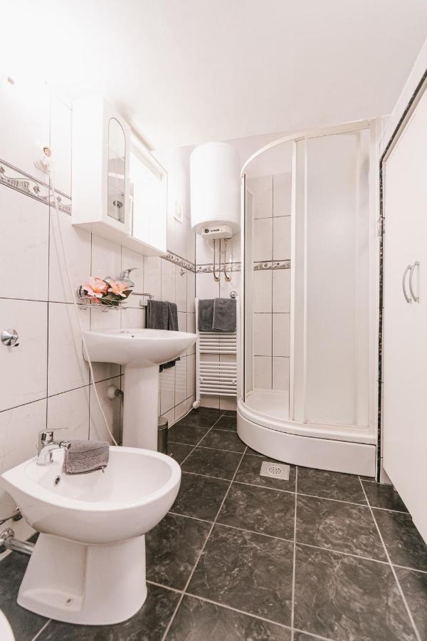 Arya Apartment Šibenik Eksteriør bilde