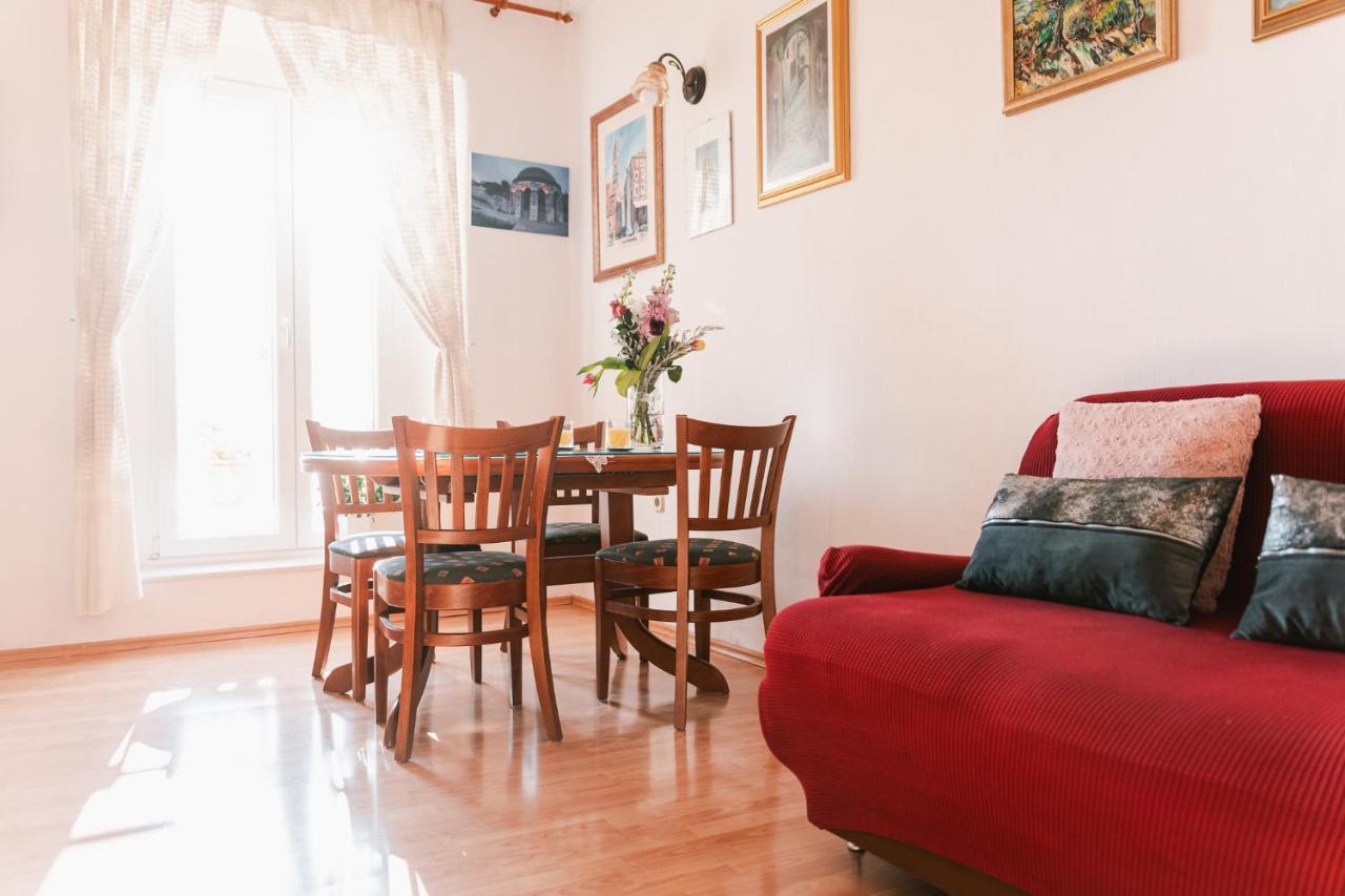 Arya Apartment Šibenik Eksteriør bilde